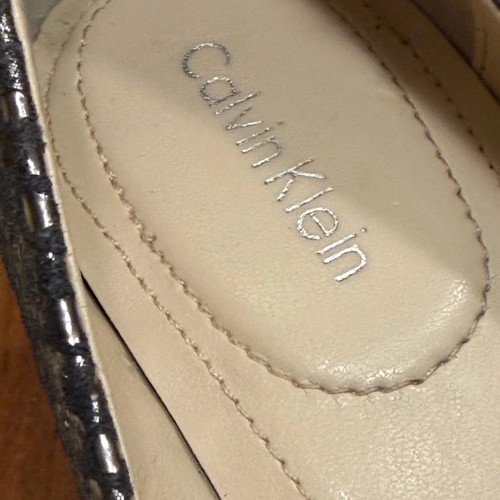 Calvin‎ Klein Metallic Snakeskin Wedges | Vintage Inspired | Size 7.5